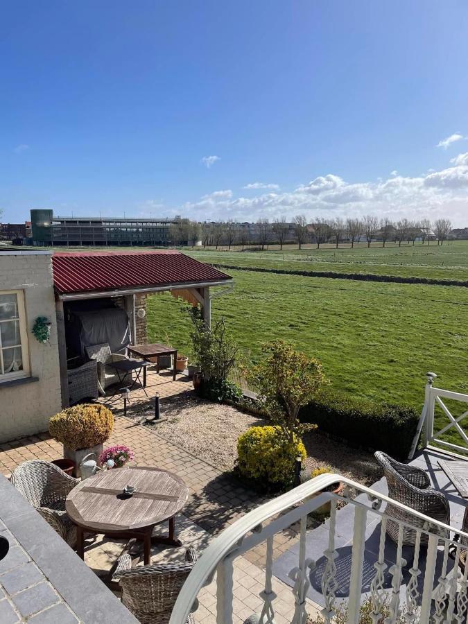 Bed & Breakfast Het Zilte Zand - Luxe Ontbijt - Gratis Parking - Westende Middelkerke Exteriör bild